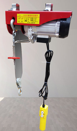 冠航電動(dòng)葫蘆還可以和直滑式吊運(yùn)機(jī)搭配使用